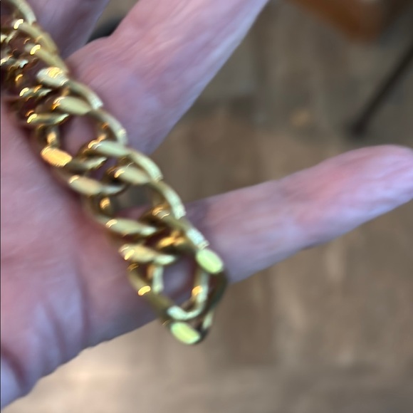 Gold Chain Belt - Picture 5 of 8